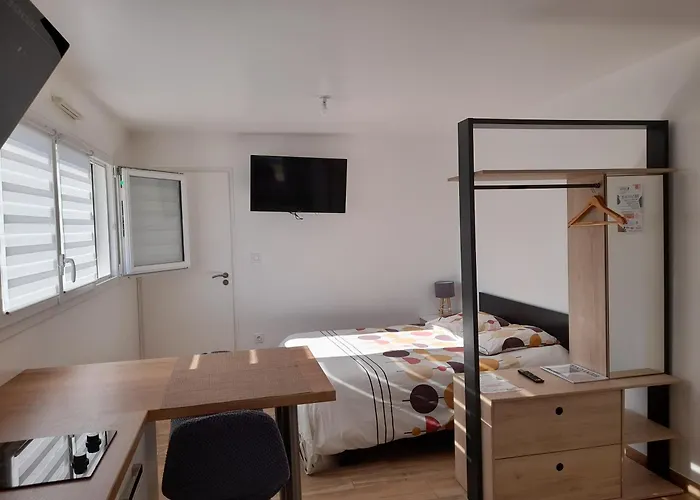 Charmant Studio Dans Une Maison Neuve